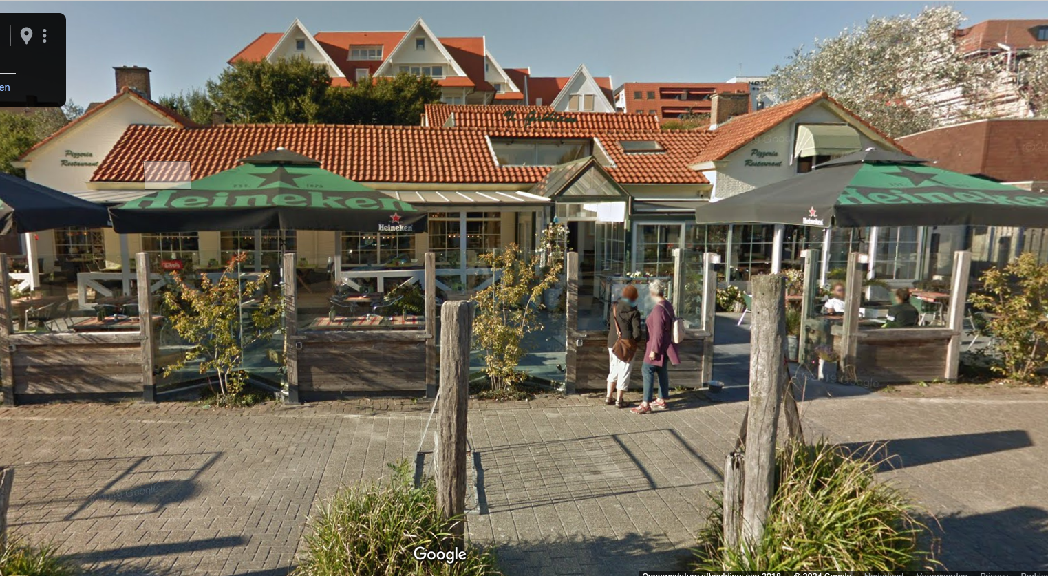 Cadzand-Bad; (Italiaans) restaurant te huur inclusief inventaris en woonruimte. foto 1
